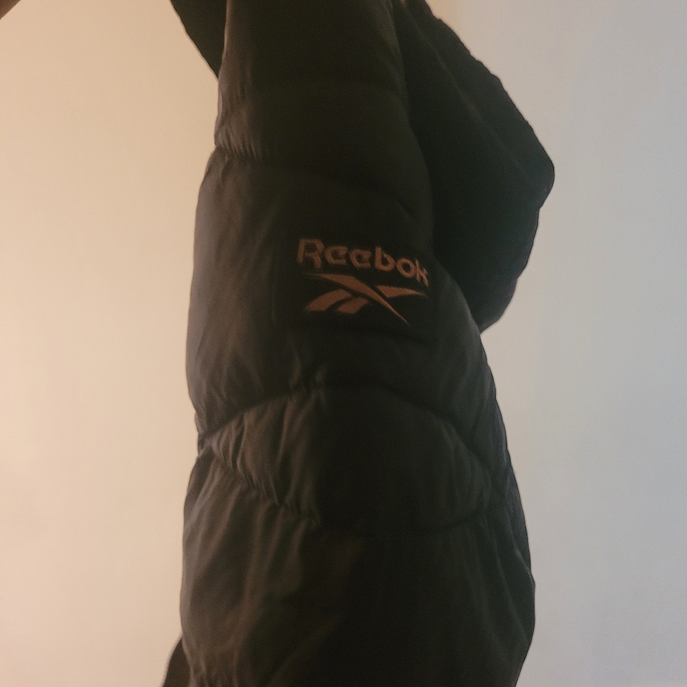 Rebook puffer